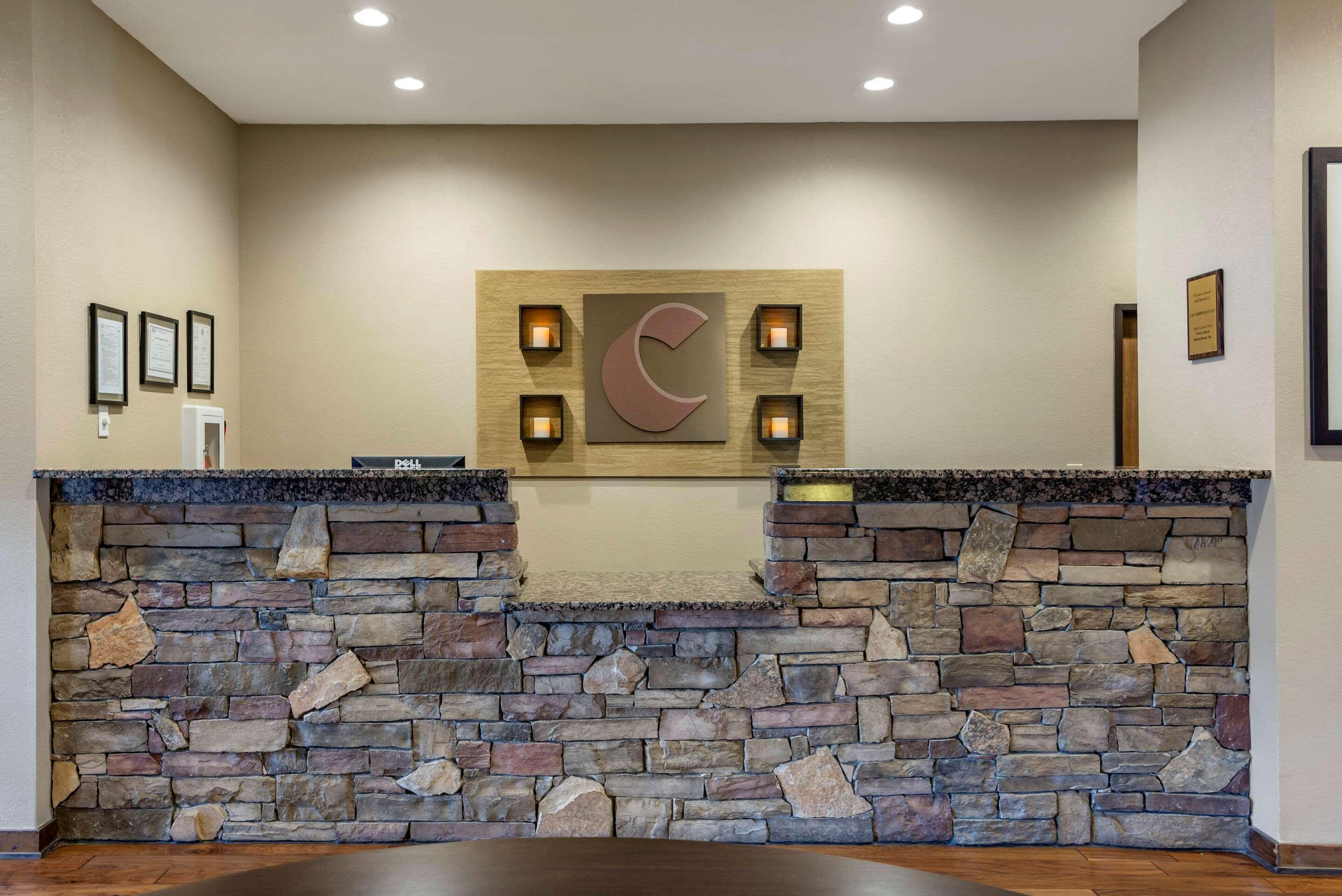 Comfort Inn & Suites Blue Ridge Buitenkant foto